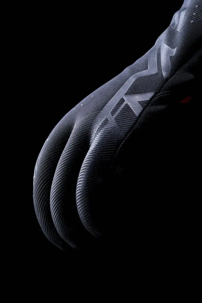 CYCLONE INFINIUM STRECH