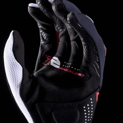 FIVE-GLOVES-MOTO-e2_white_black_red_focus_7