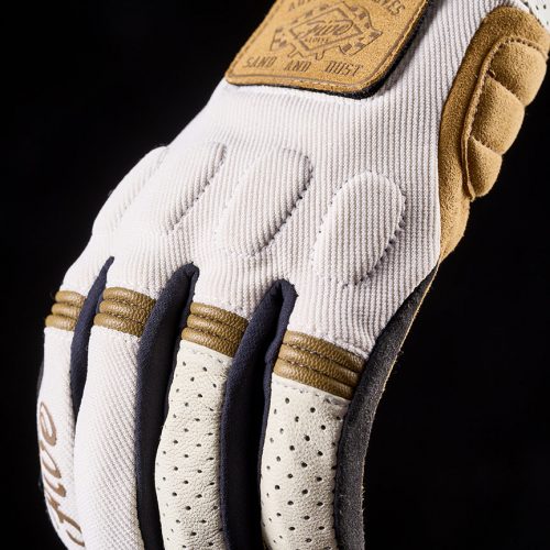 FIVE-MOTO-GLOVES-scrambler_sand_white_focus2